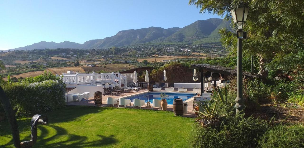 Cortijo Andaluz Bed & Breakfast Alhaurin el Grande Exterior photo